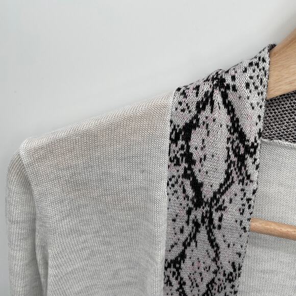 EVEREVE NWT Peyton Jensen Jayda Gray Duster Cardigan with Snake Trim // XS - Picture 10 of 14